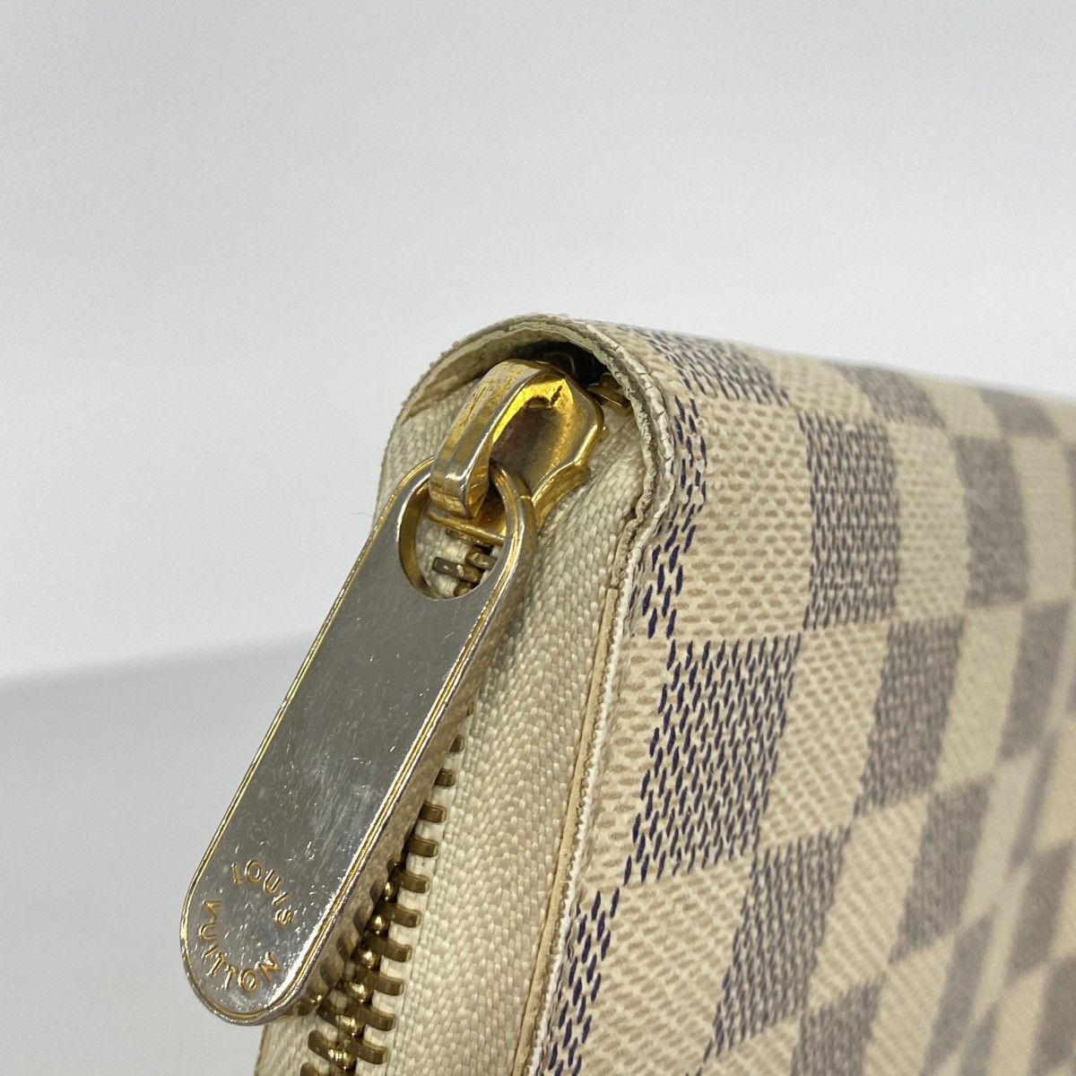 Louis Vuitton Wallet Damier Azur Zippy White — view 5
