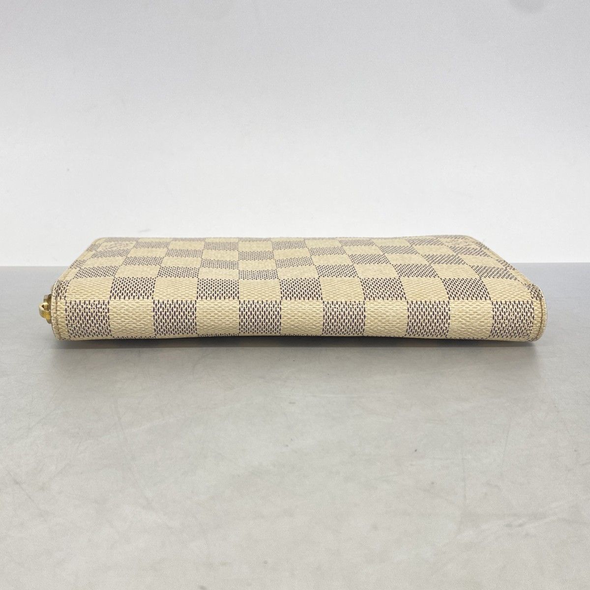 Louis Vuitton Wallet Damier Azur Zippy White — view 2