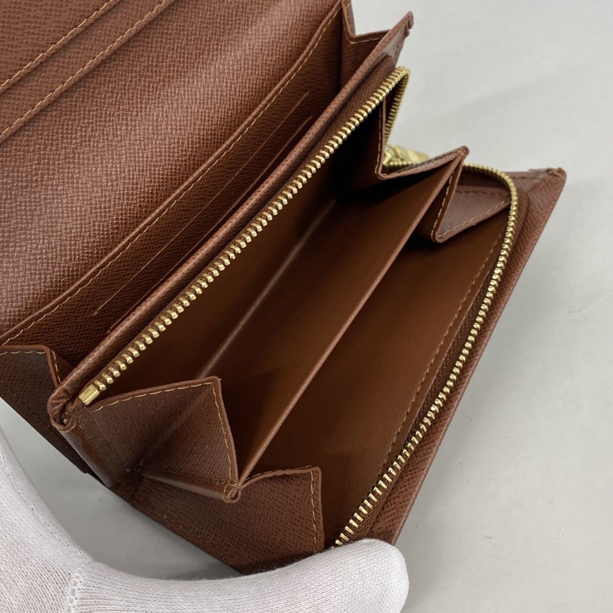 Louis Vuitton Wallet Monogram Porte-Monnaie Brown — view 3