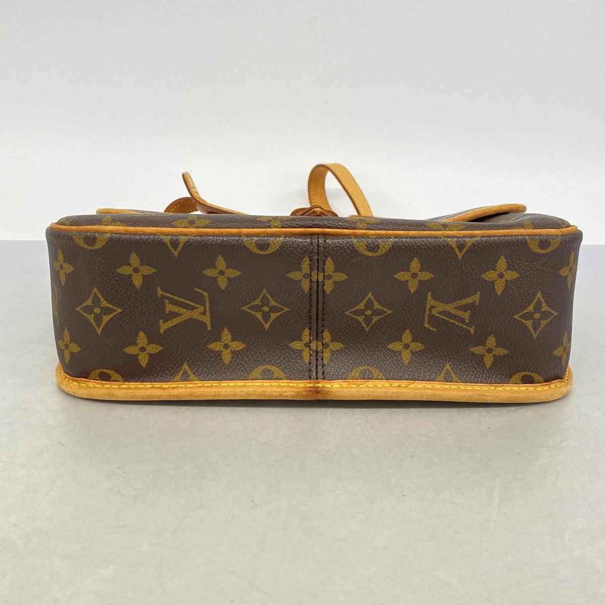 Louis Vuitton Shoulder Bag Monogram Sologne Brown — view 3