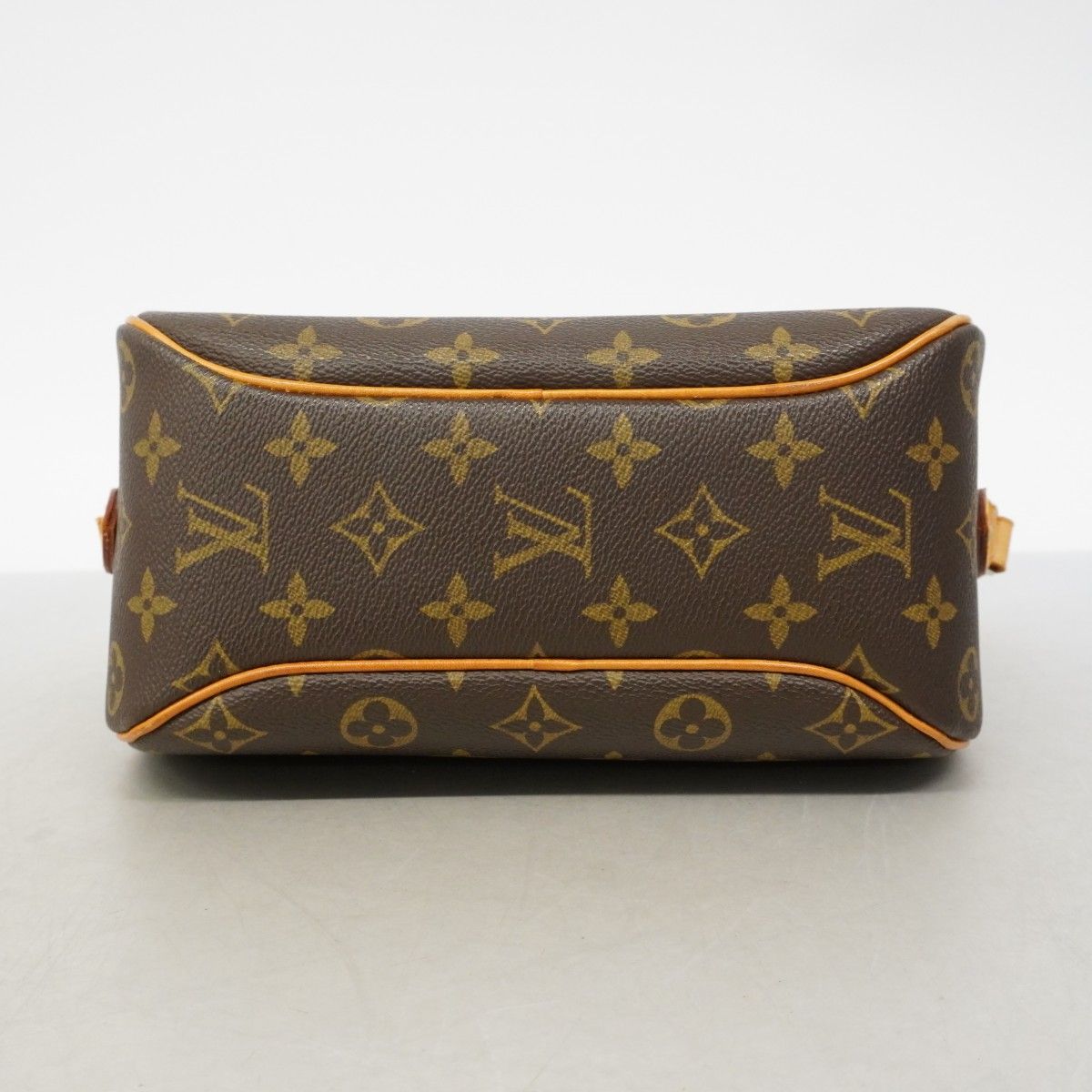 Louis Vuitton Shoulder Bag Monogram Blois Brown — view 3