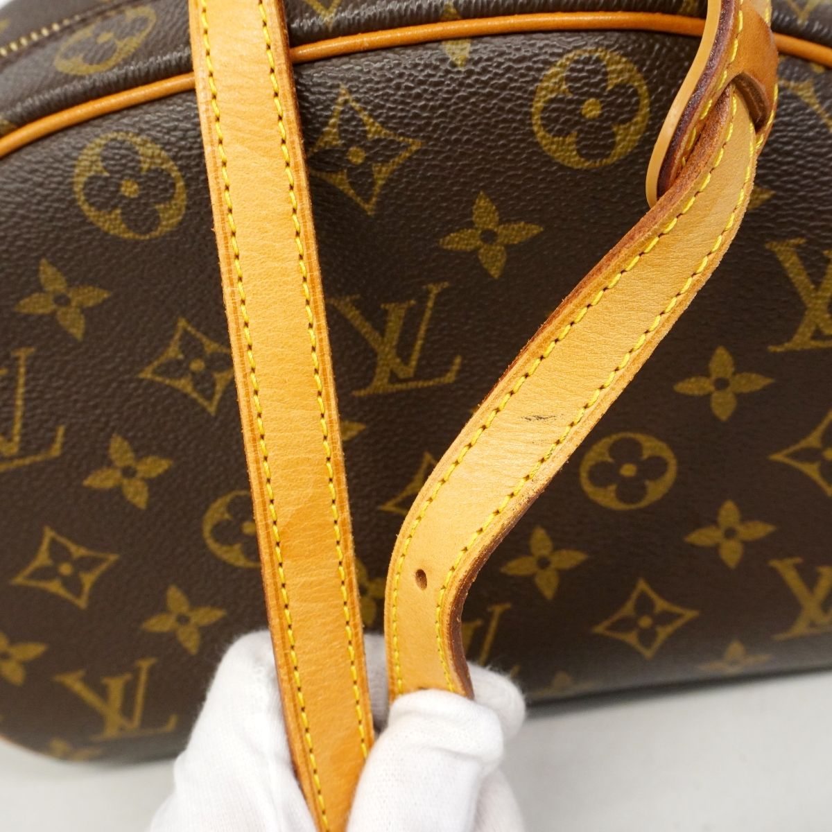 Louis Vuitton Shoulder Bag Monogram Blois Brown — view 8