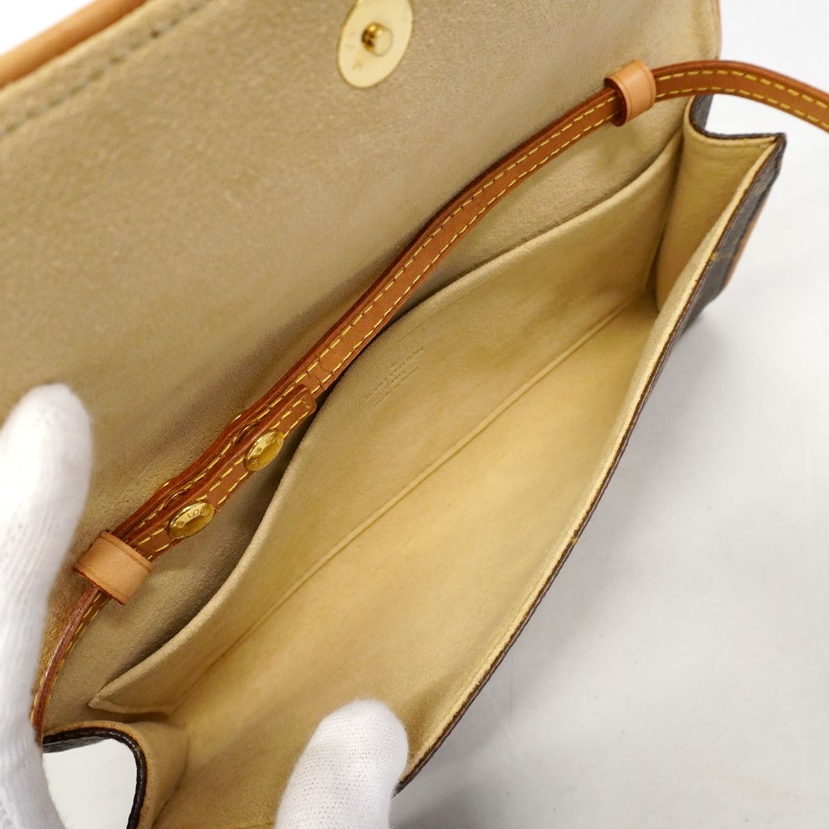 Louis Vuitton Shoulder Bag Monogram Pochette Twin GM Brown — view 4