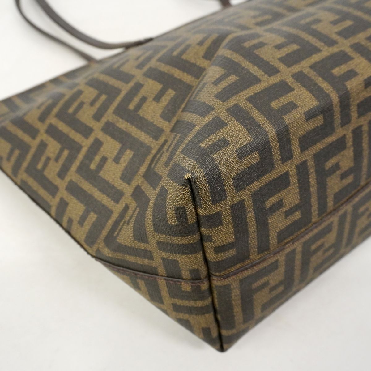 Fendi Tote Zucca Brown Gold — view 6