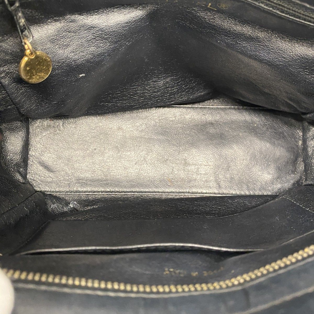 Chanel Handbag Quilted Lambskin Black Gold — view 4
