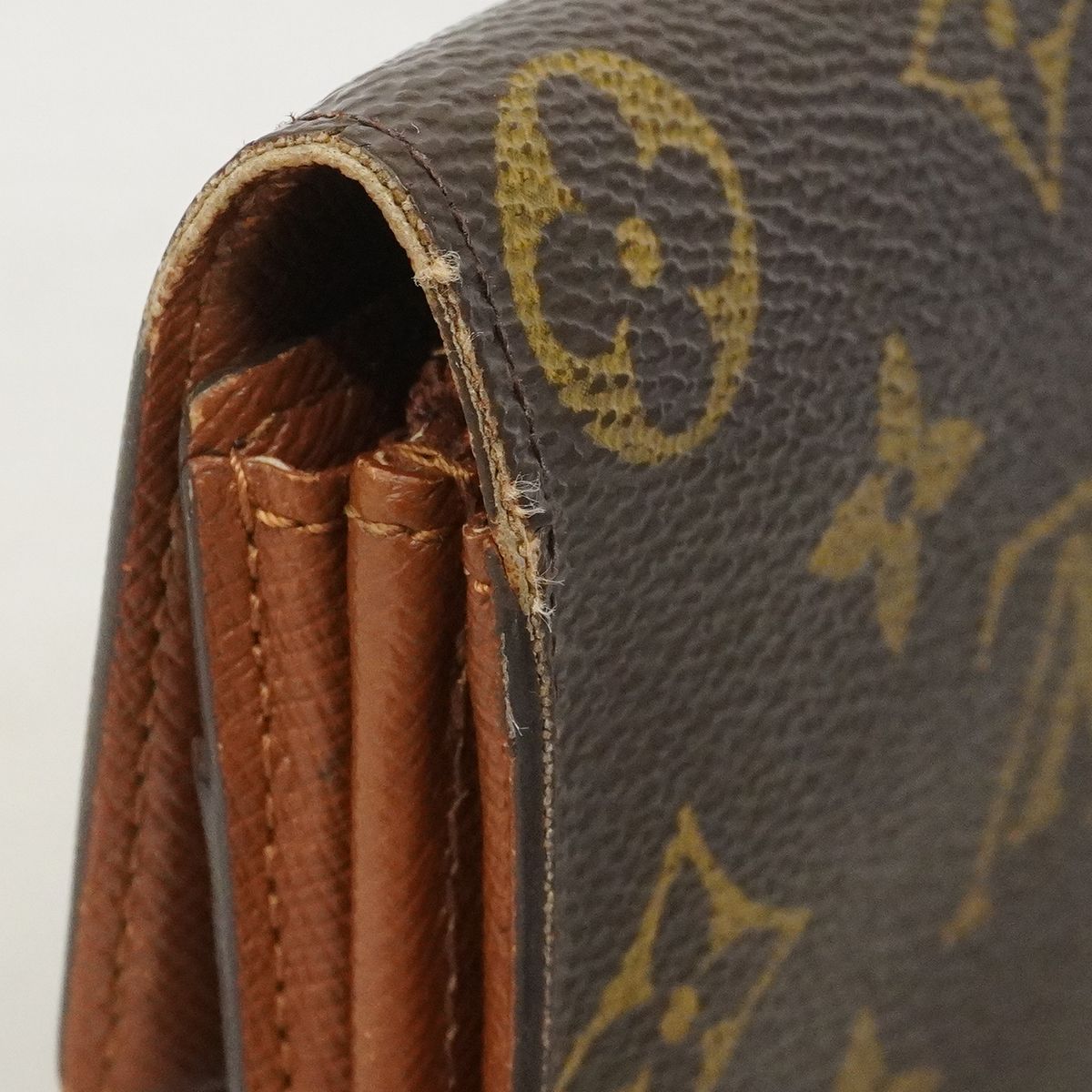 Louis Vuitton Wallet Monogram Pochette Porte-Monnaie Cles Brown — view 8