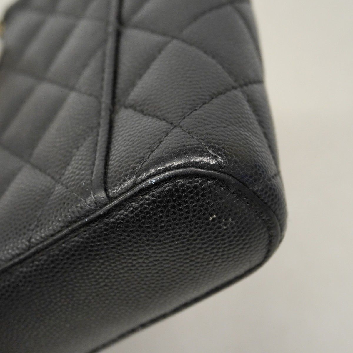 Chanel Shoulder Bag Quilted Caviar Leather Black Champagne Gold — view 6