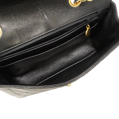 Chanel Shoulder Bag Diana Lambskin Black Gold — view 4
