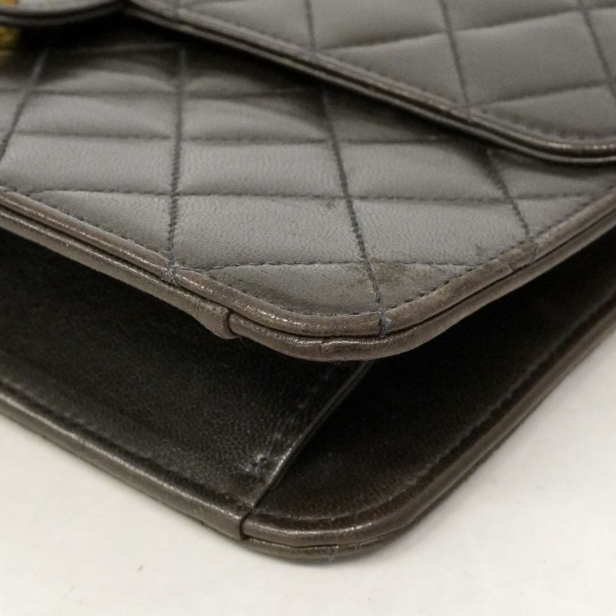 Chanel Shoulder Bag Quilted Lambskin Black Gold — view 6