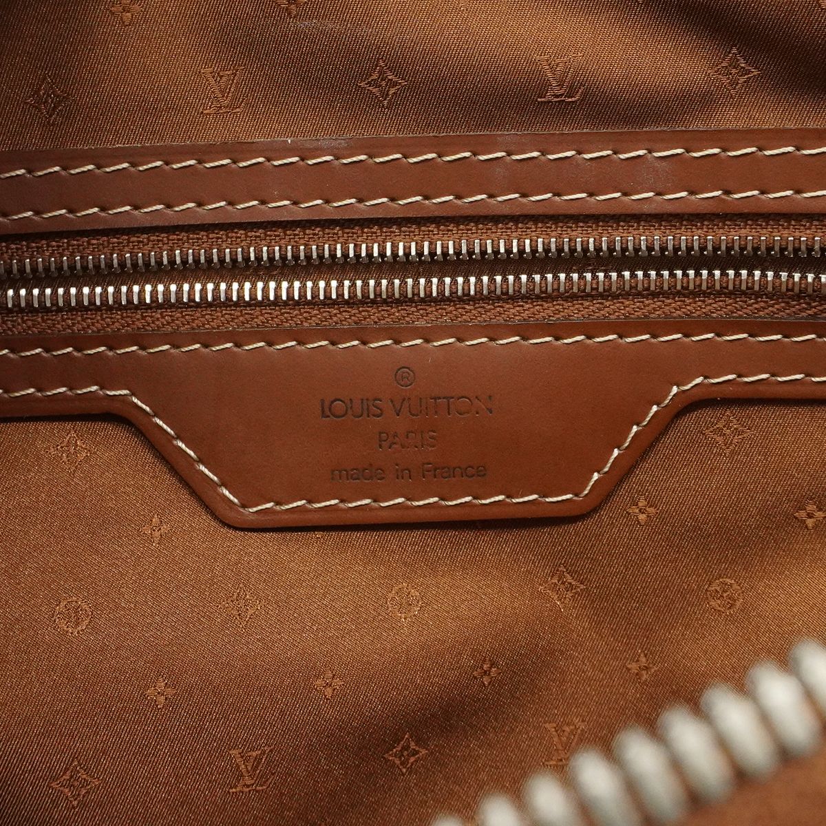 Louis Vuitton Handbag Rock PM — view 5