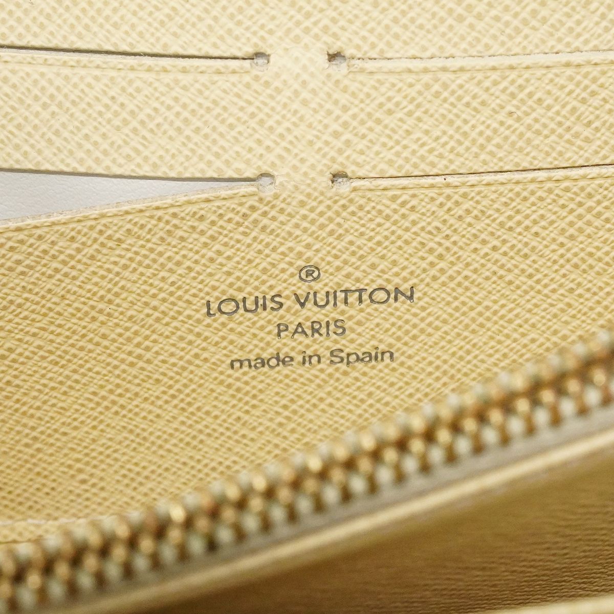 Louis Vuitton Wallet Damier Azur Zippy White — view 5