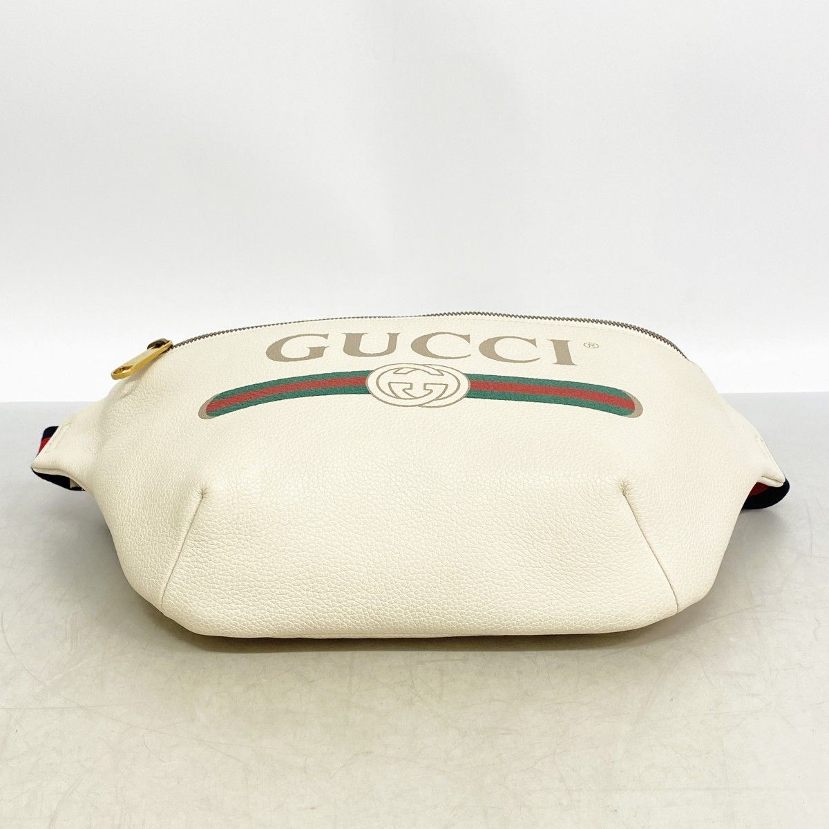 Gucci Waist Bag Leather White Gold — view 3