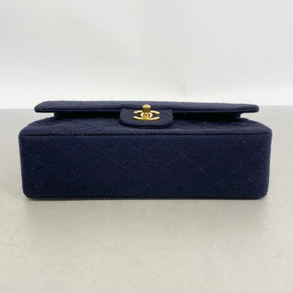 Chanel Shoulder Bag Quilted Navy Gold — view 3