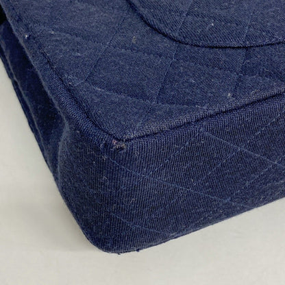 Chanel Shoulder Bag Quilted Navy Gold — view 6