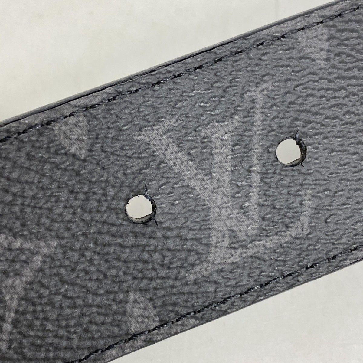 Louis Vuitton Belt Monogram Eclipse Ceinture verso Black — view 3