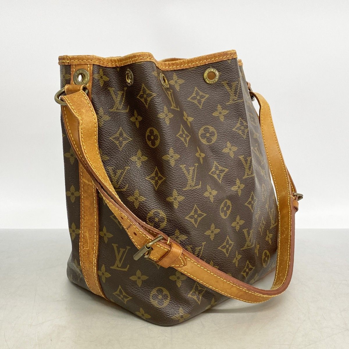 Louis Vuitton Shoulder Bag Monogram Petit Noe Brown — view 2