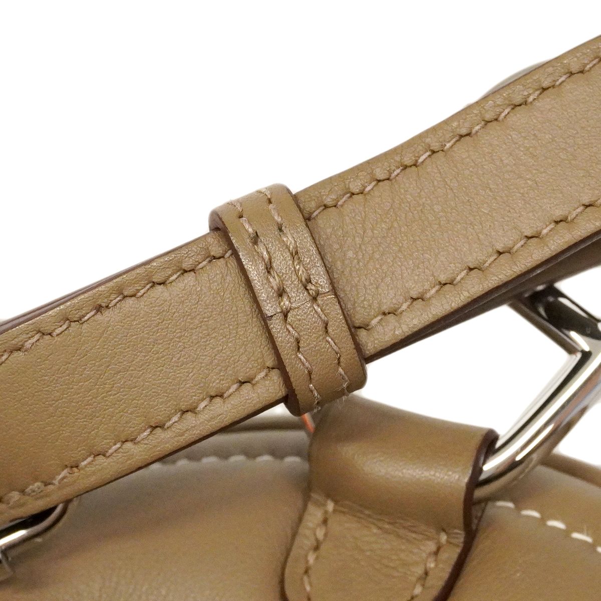Hermes Shoulder Bag in the Loop Swift Etoupe Silver — view 7