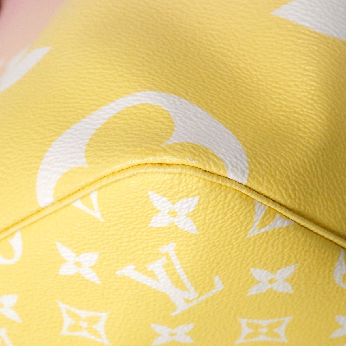 Louis Vuitton Tote Monogram Giant Neverfull MM Cles — view 6