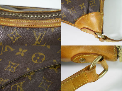 Louis Vuitton LV MM Monogram Shoulder Bag Pochette Brown Odeon Second — view 7