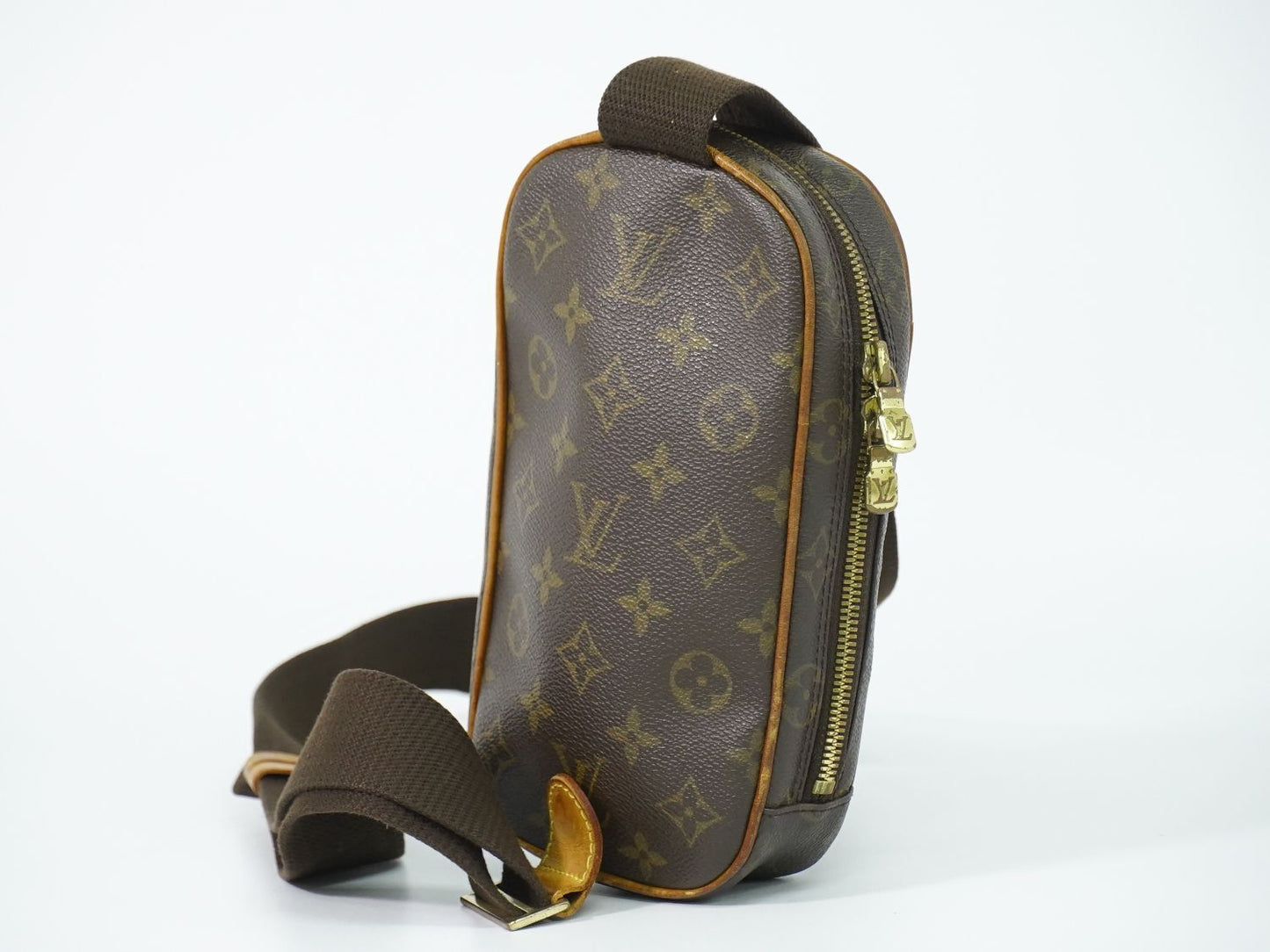 Louis Vuitton LV Pochette Gange Monogram Belt Bag Brown Second — view 2