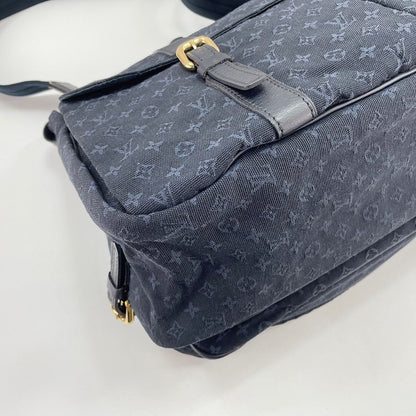 Louis Vuitton Handbag Denise — view 8