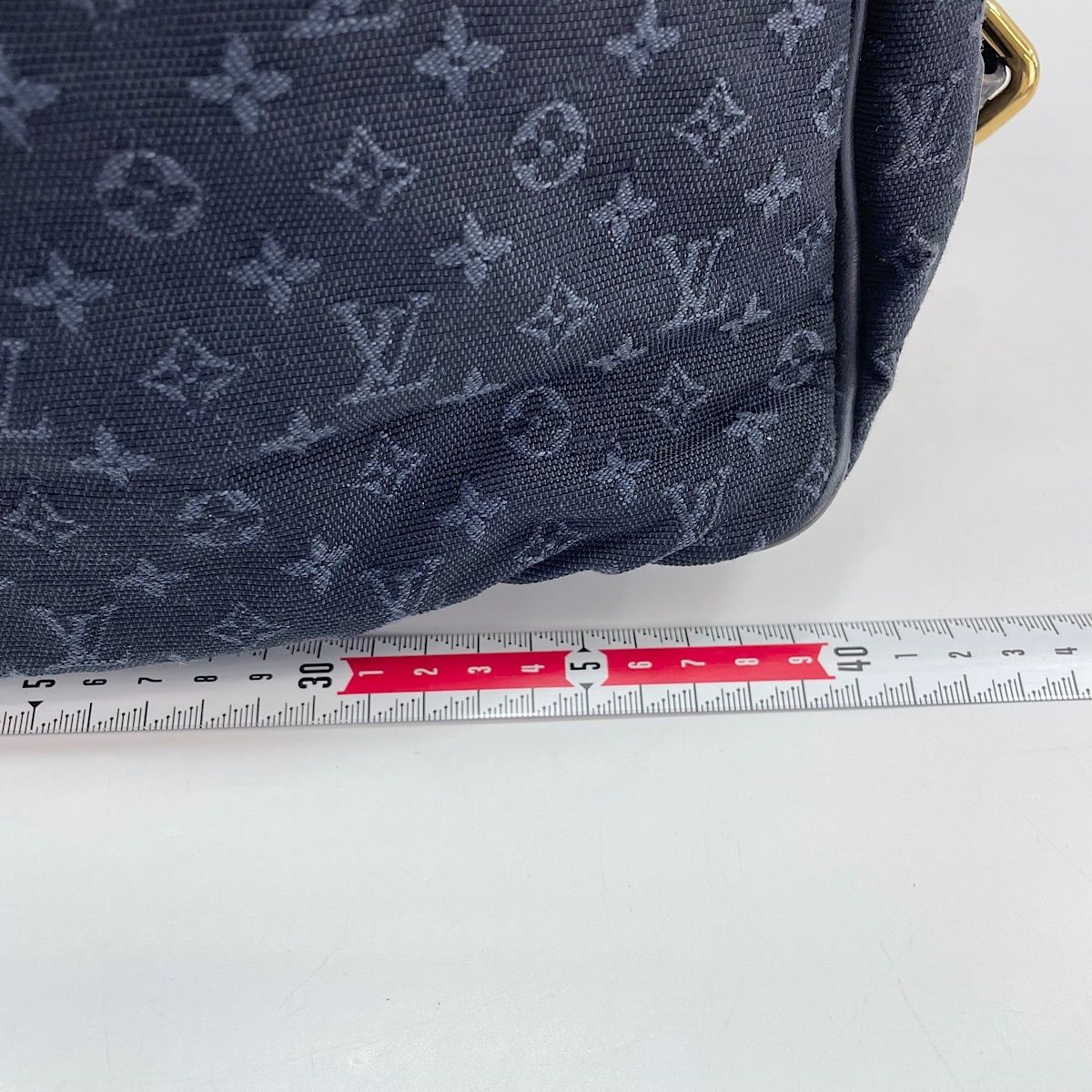 Louis Vuitton Handbag Denise — view 4