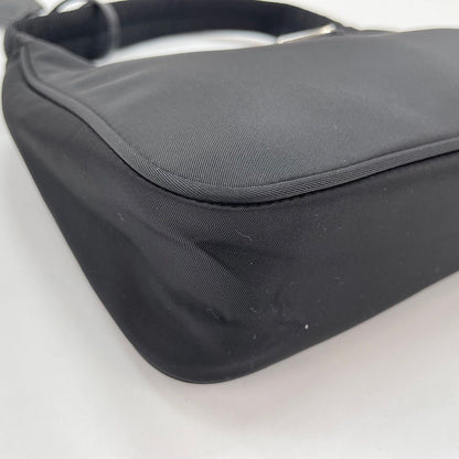 Prada Handbag Reedition Triangular — view 8