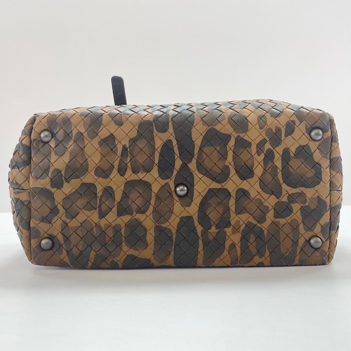 Bottega Veneta Handbag Intrecciato — view 7