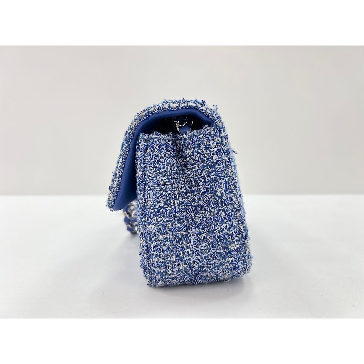 Chanel Shoulder Bag Mini Quilted — view 5