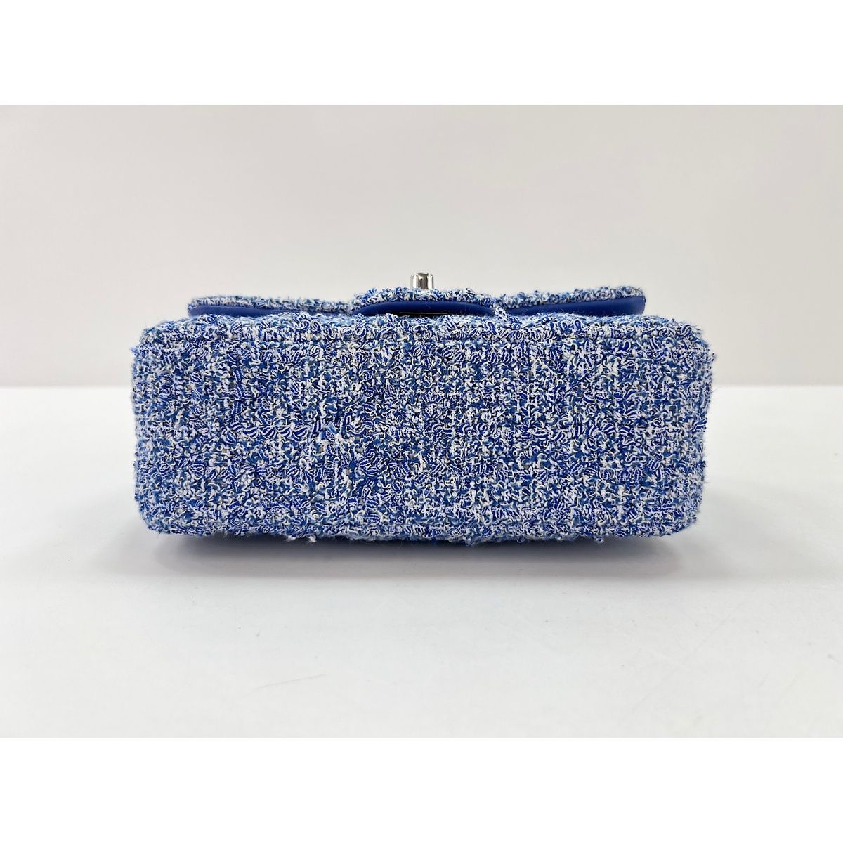 Chanel Shoulder Bag Mini Quilted — view 7
