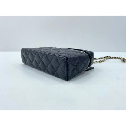 Chanel Shoulder Bag Quilted — view 8