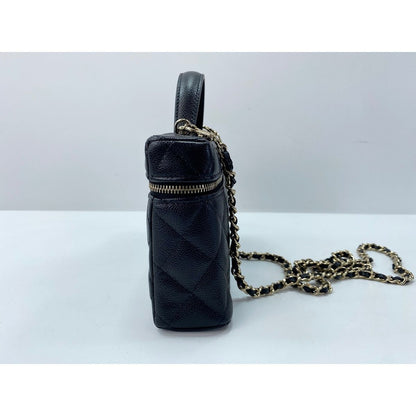 Chanel Shoulder Bag Quilted — view 5