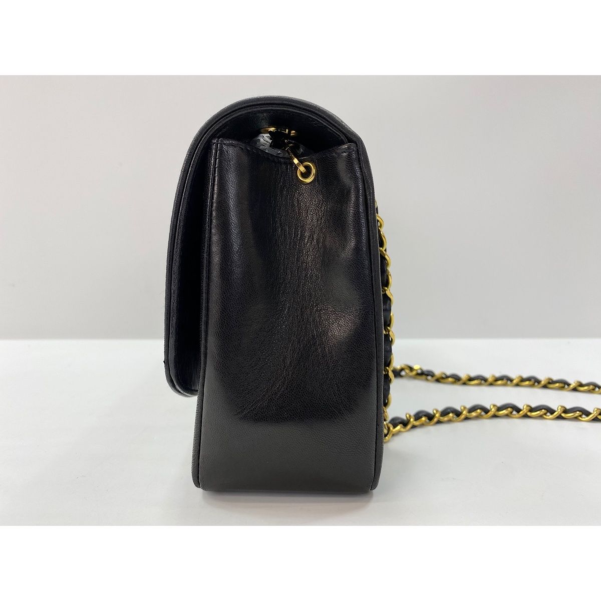 Chanel Shoulder Bag Black — view 4