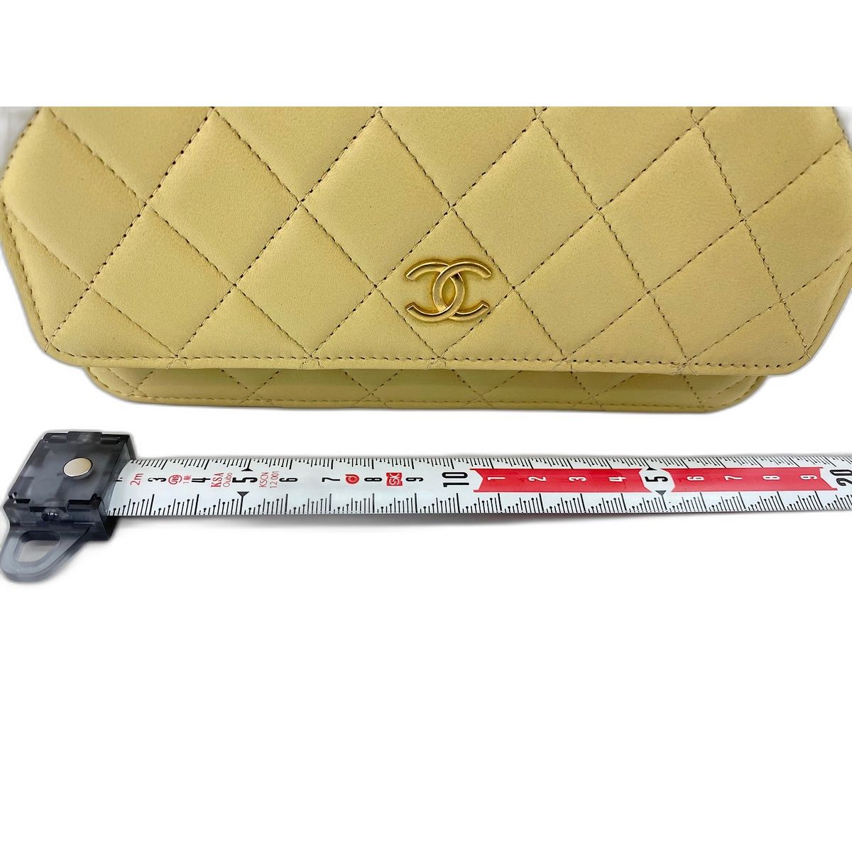 Chanel Shoulder Bag Mini Quilted — view 3