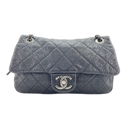 Chanel Shoulder Bag Quilted — view 2