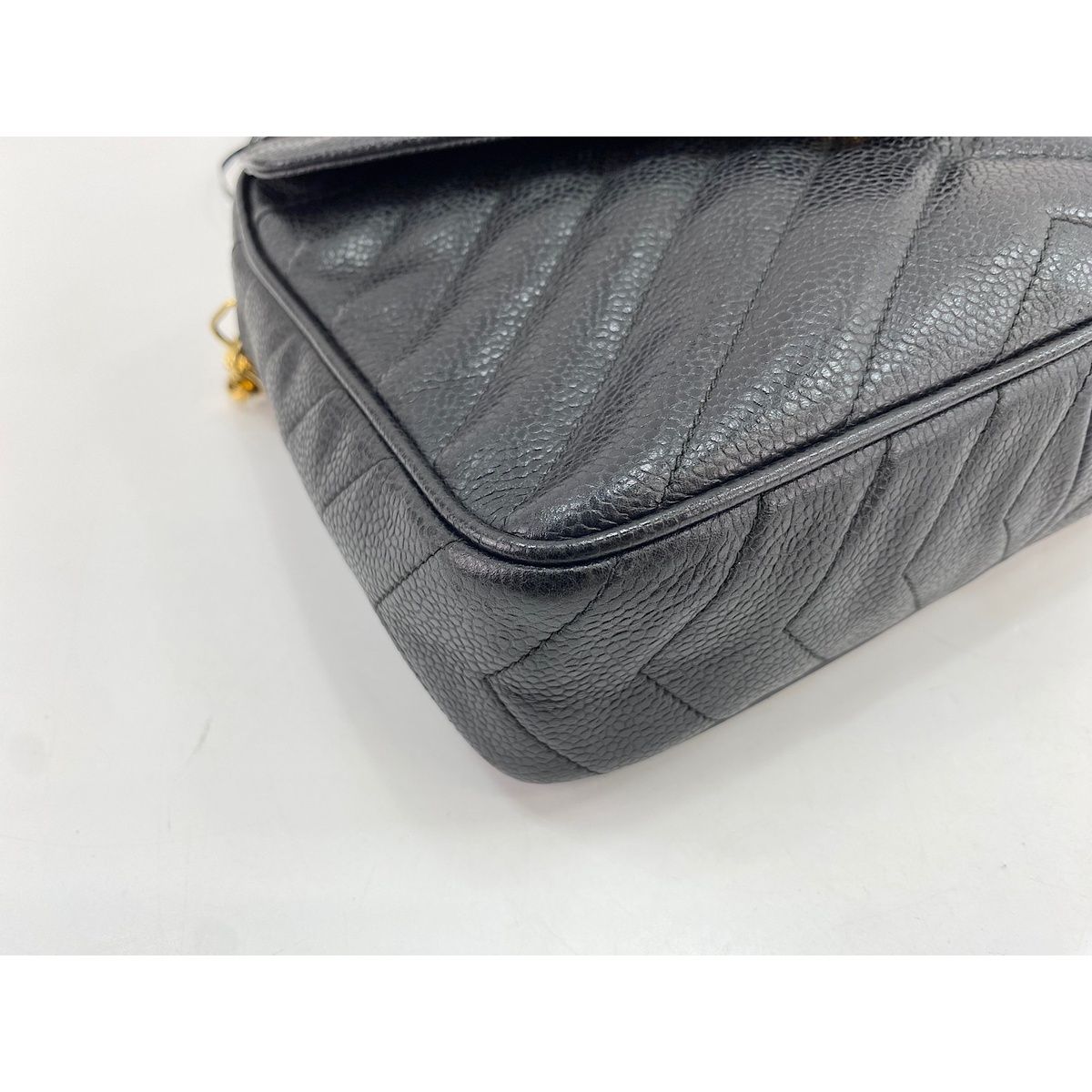 Chanel Shoulder Bag Chez Blanc — view 8