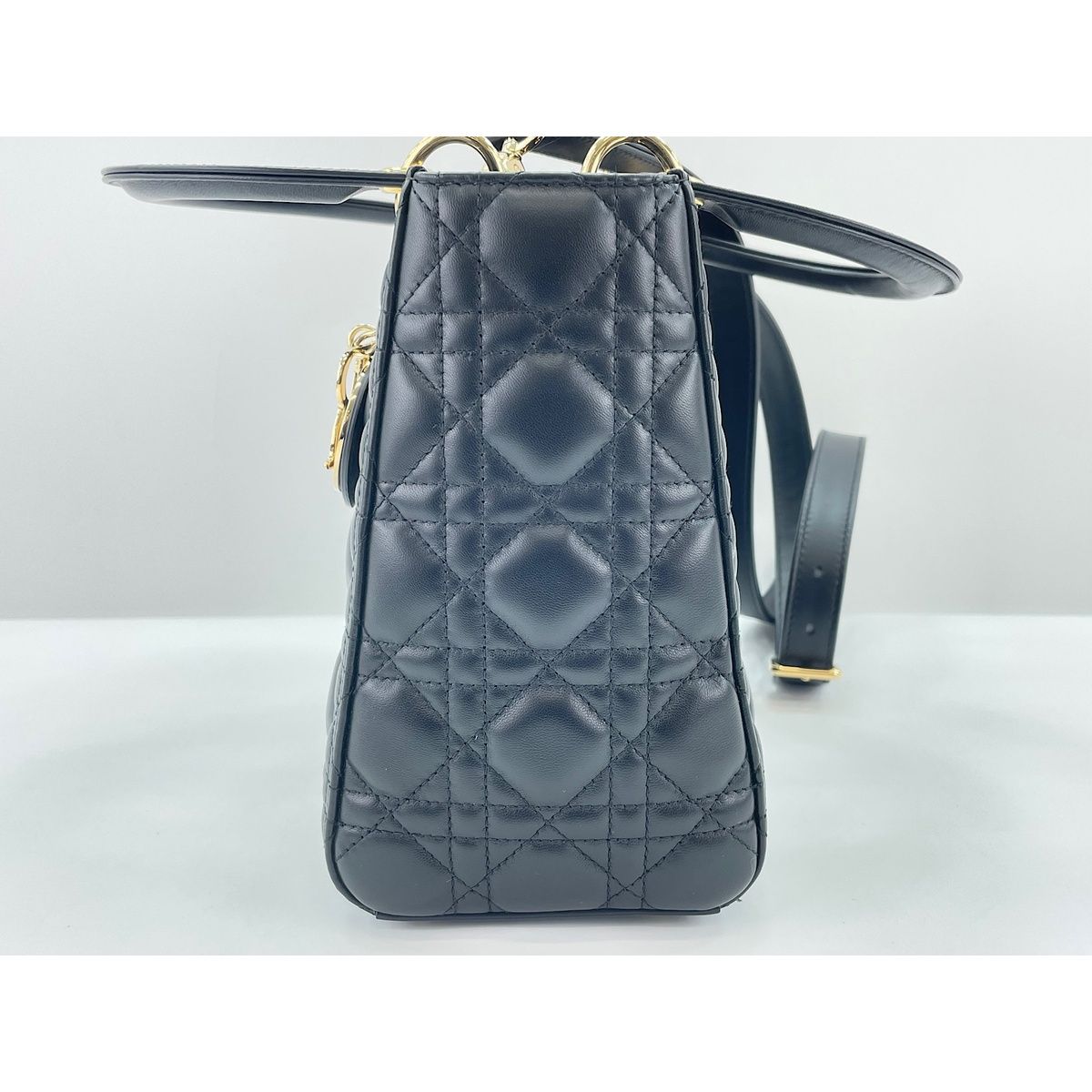 Dior Handbag Cannage Black — view 5