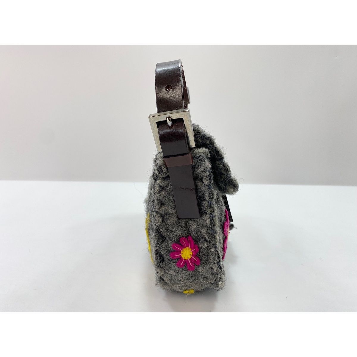 Fendi Handbag Mamma Bucket — view 5