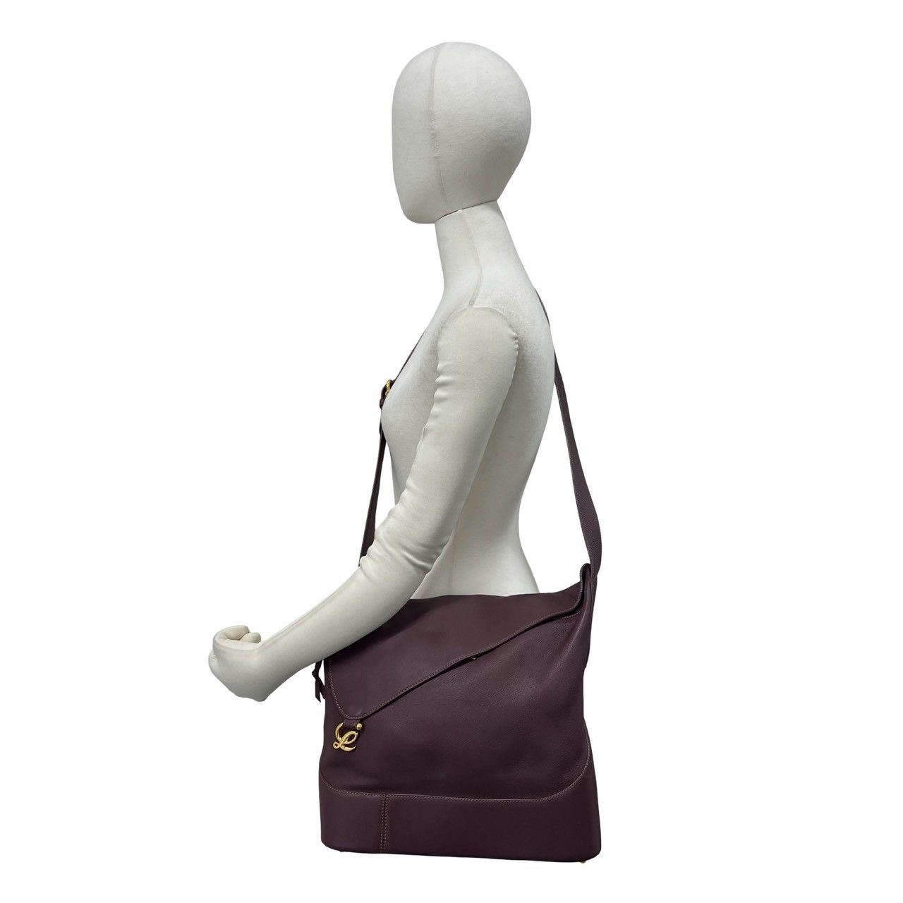 Loewe Vintage Anton Logo Leather Shoulder Bag Wine — view 2