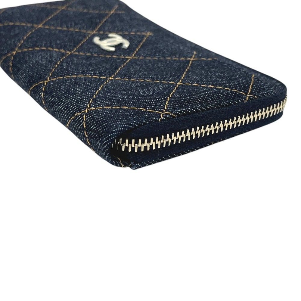 Chanel Coin Case Classicflap Card Denim Blue — view 5