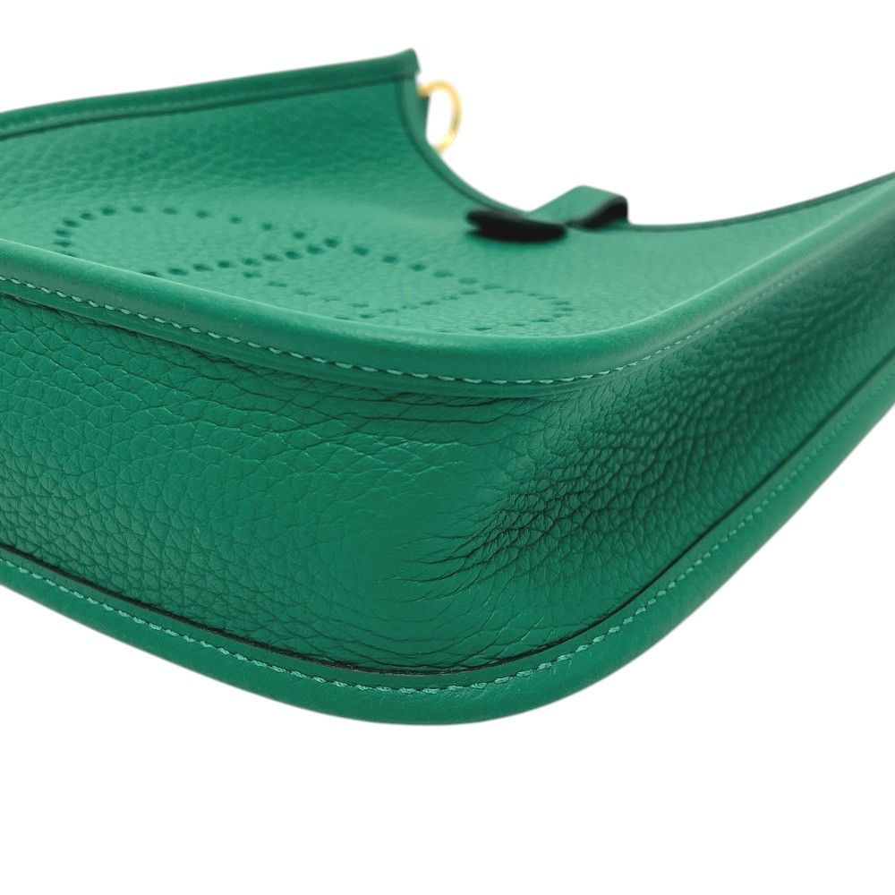 Hermes Shoulder Bag Evelyne TPM 16 Taurillon Clemence Vert Green — view 7