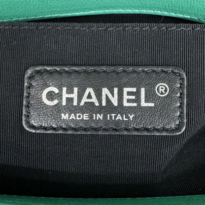 Chanel Boy Shoulder Bag Calfskin Green Silver Chain Bag Double CC Logo Quilted — view 8