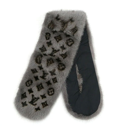 Louis Vuitton Monogram Fur Gray Scarf — view 4
