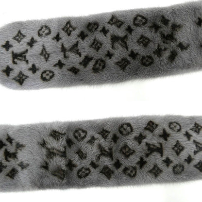 Louis Vuitton Monogram Fur Gray Scarf — view 7