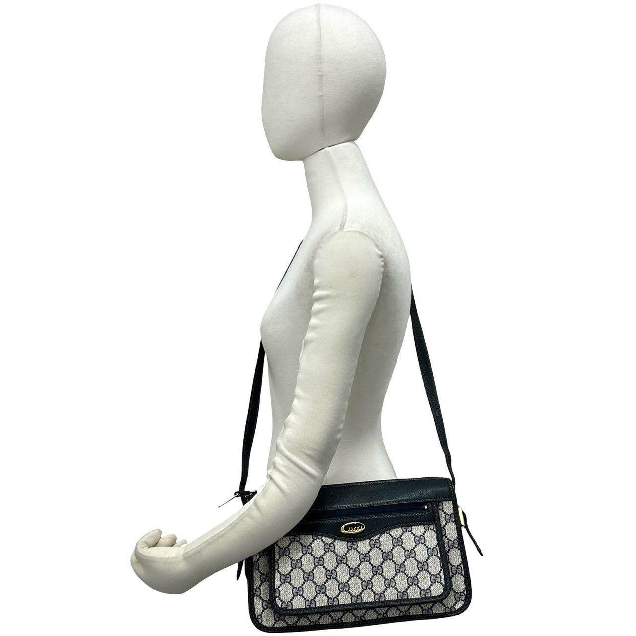 Gucci Vintage GG Logo Handle Leather Shoulder Bag Sacoch Pochette Navy — view 2