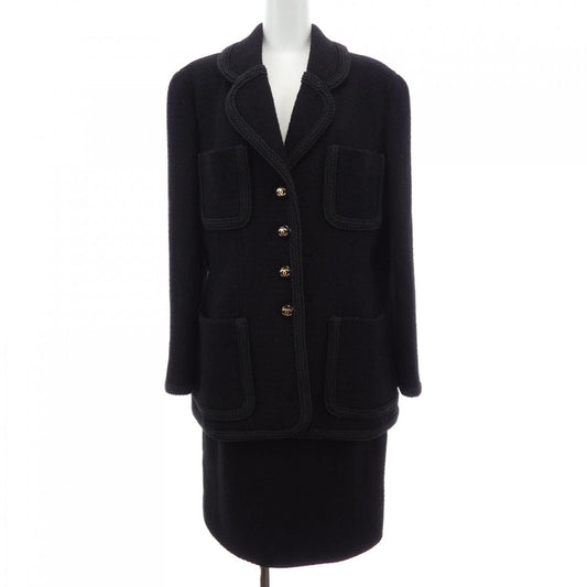 Chanel Vintage 93c Suit