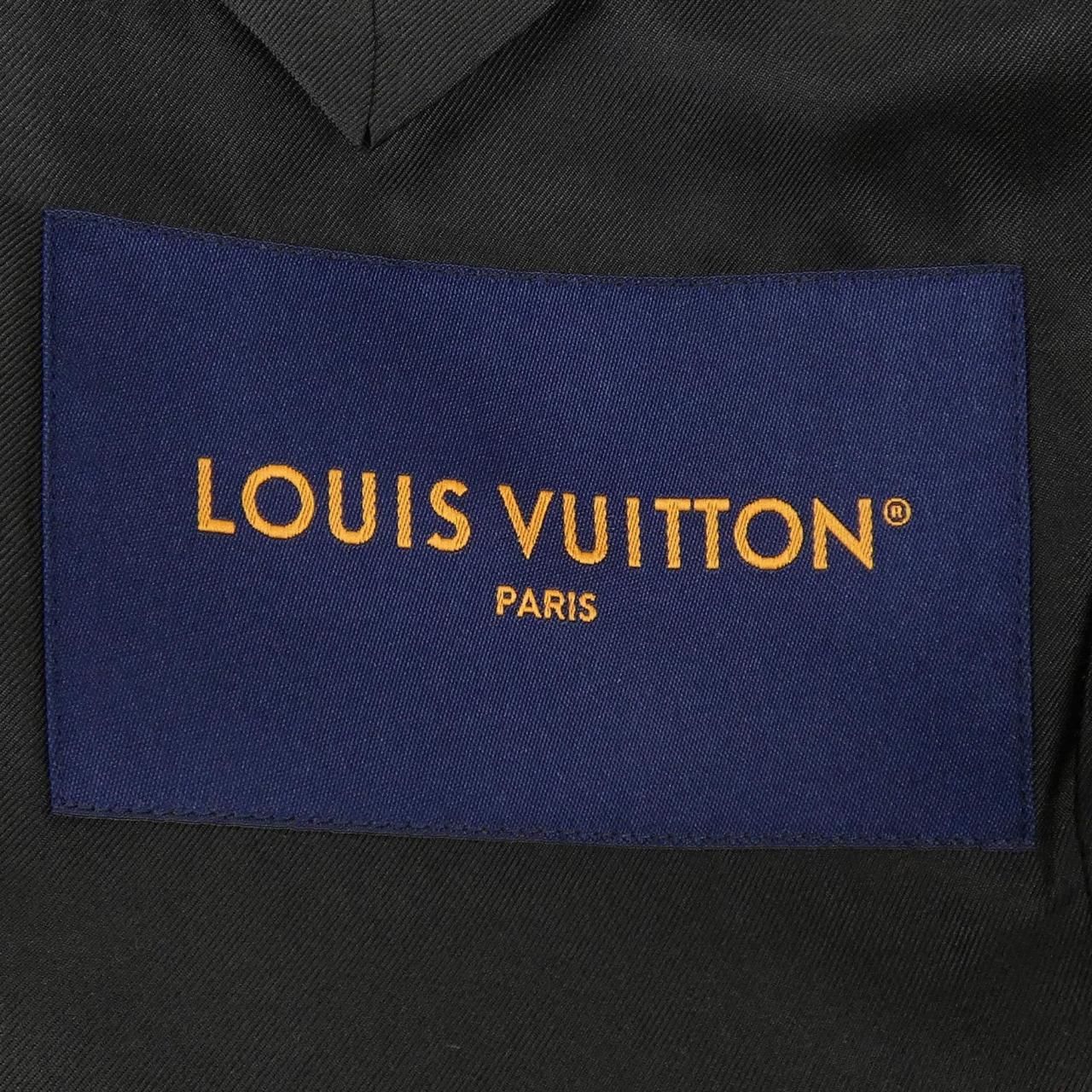 Louis Vuitton Htc 60 Emfe Coat — view 4