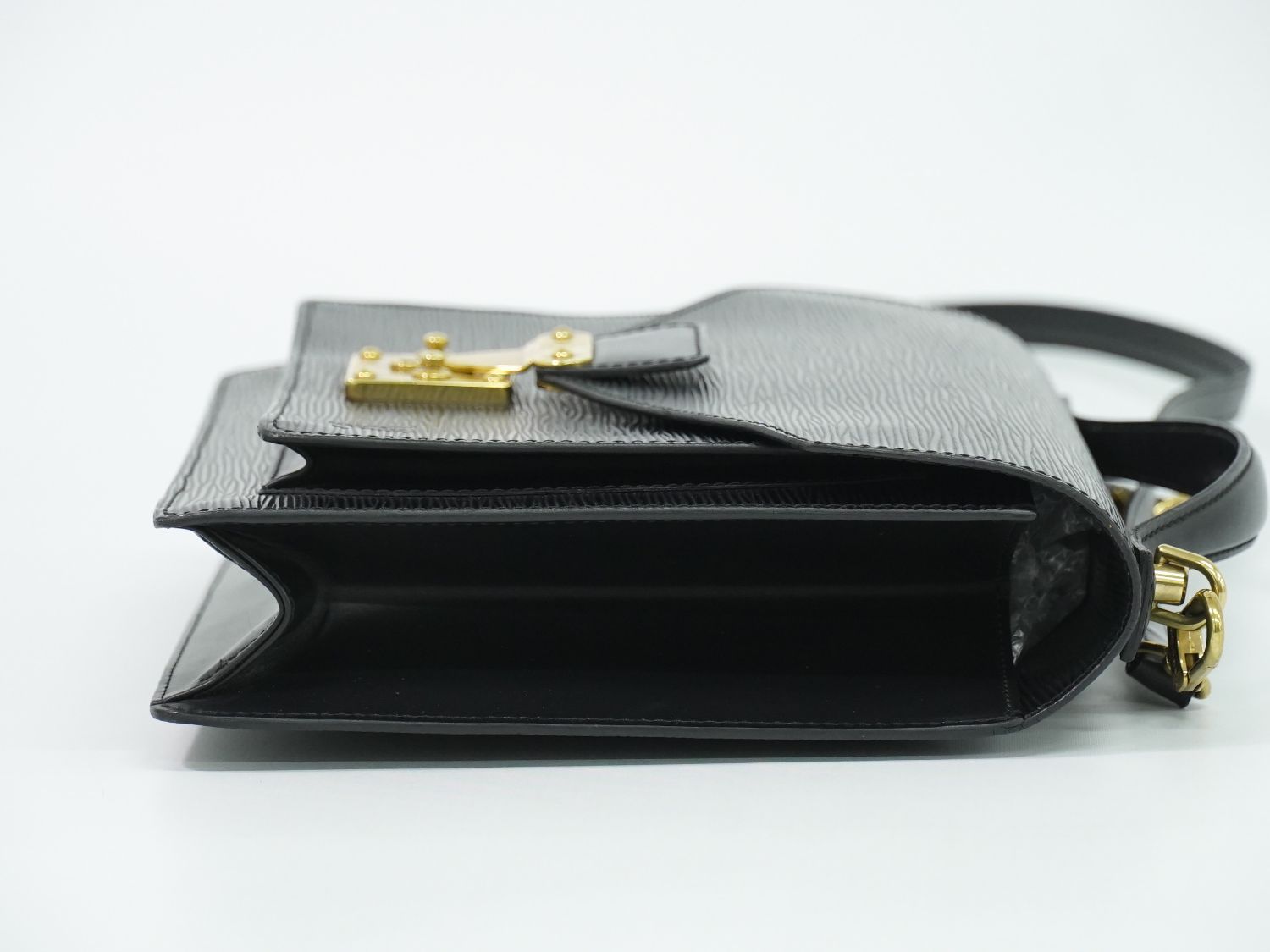 Louis Vuitton LV Monceau 28 Epi Leather 2-Way Shoulder Bag Black Second — view 4