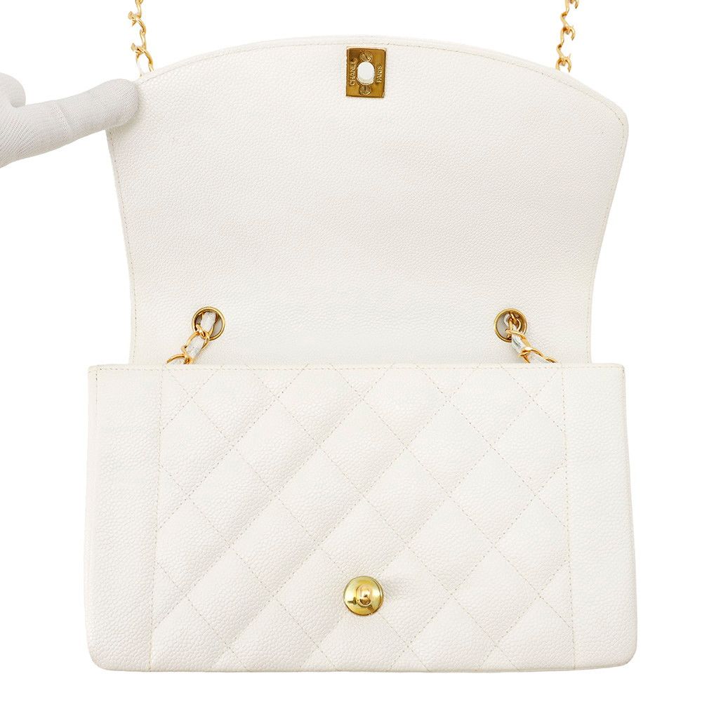 Chanel Chain Shoulder Bag Quilted 25 CC Logo Single Flap White — view 5