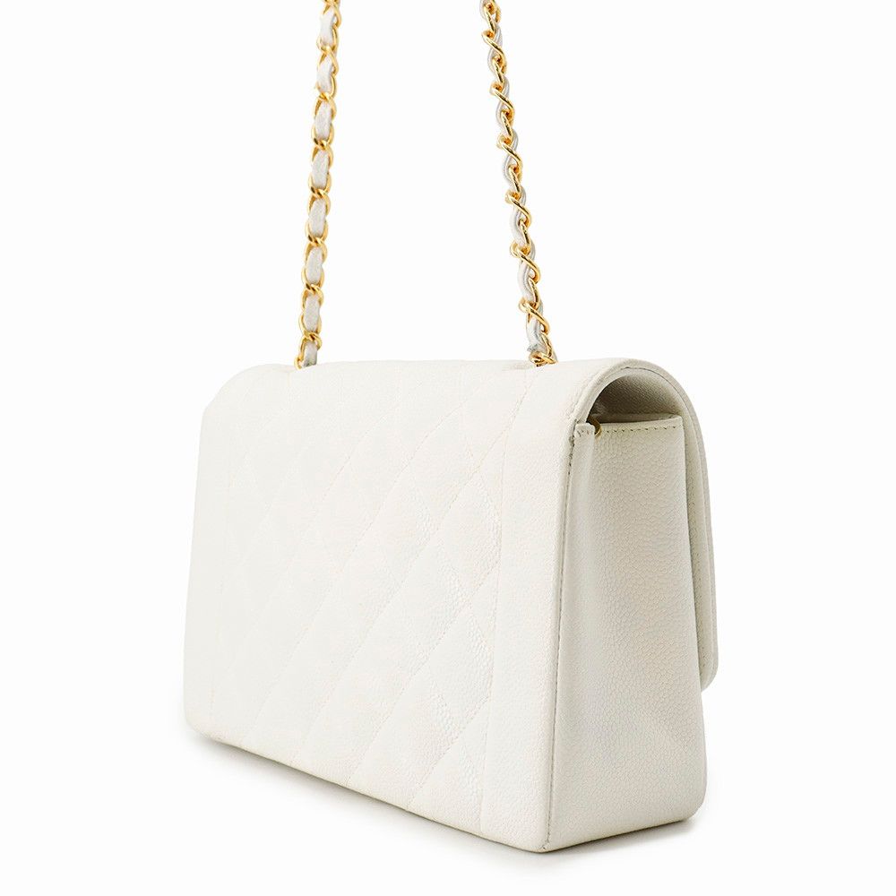 Chanel Chain Shoulder Bag Quilted 25 CC Logo Single Flap White — view 2